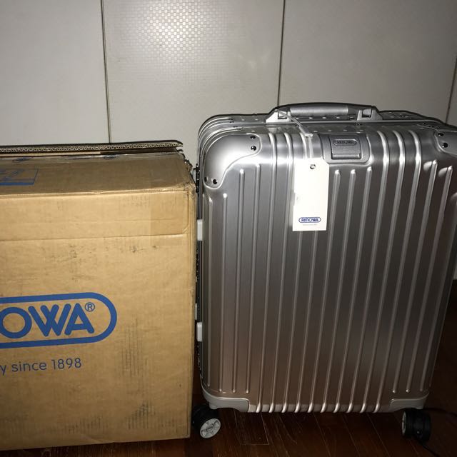rimowa topas 56