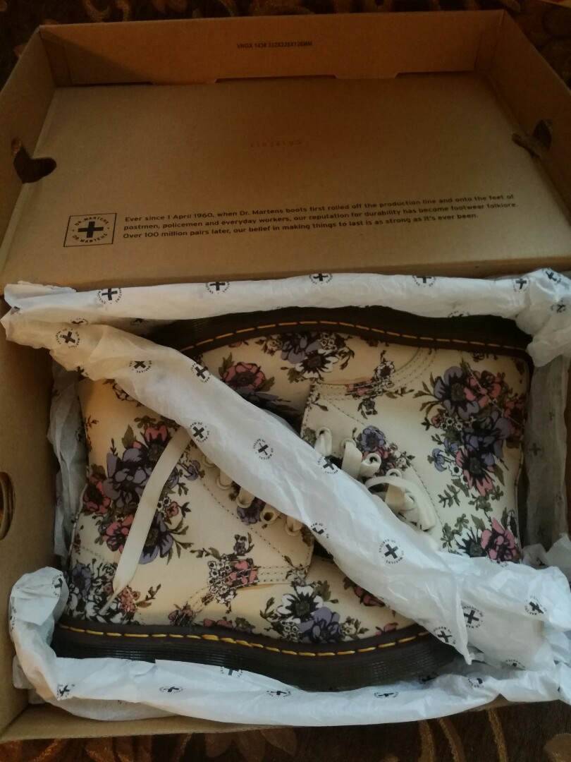 dr martens beckett wild rose