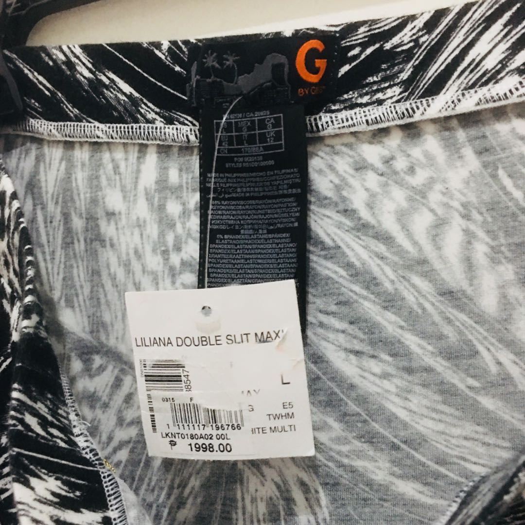 Guess Liliana Double Slit Maxi Skirt (Category: Skirts) located in San Pedro. Submitted by me-shops (Listing ID 168478761, Image 3). Description: 100% original and new Original price: P1998.00 Available sizes m: L and XL Will fit XL - XXL Garterized and stretchable Pm me for inquiries 🤗 Kindly view my listings 😘.