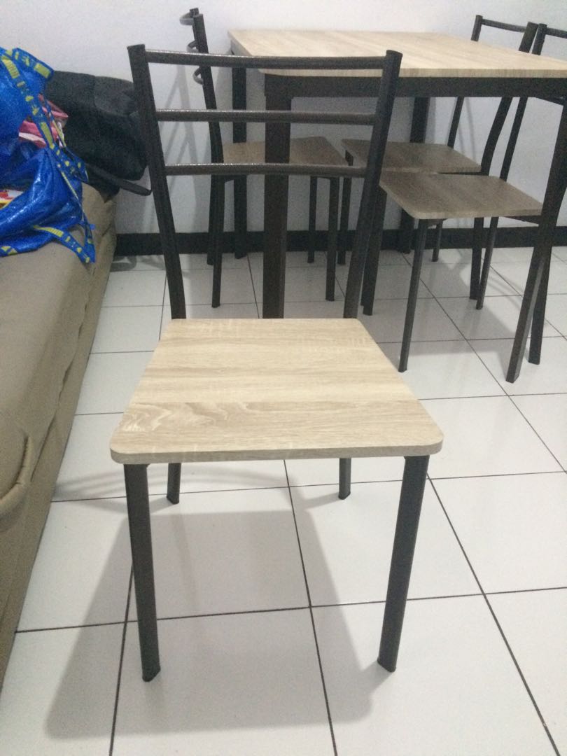 INFORMA Dining table and chairs set (Minimalist design), Perabotan