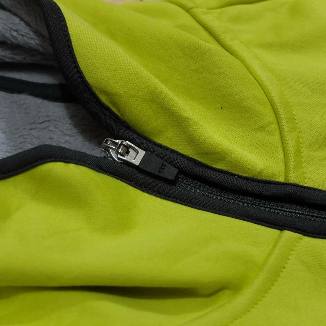 Jaket Hoodie zipper Uniqlo shoft shell (Second Original), Women's