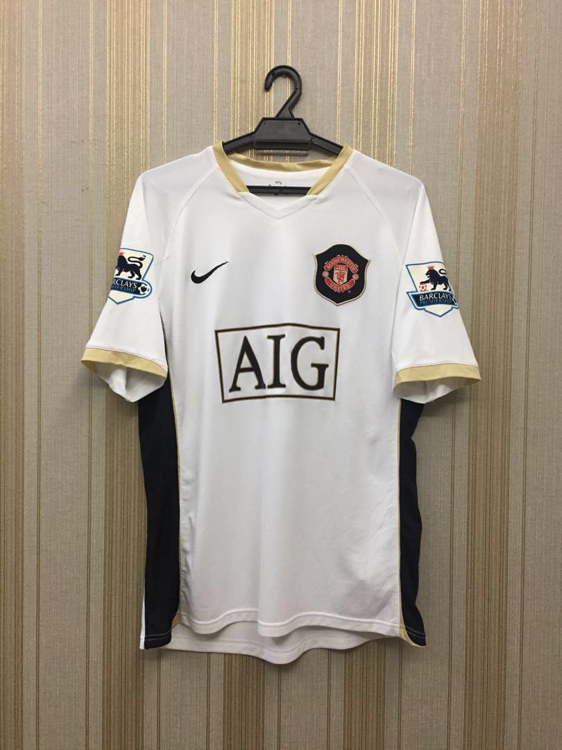 Manchester united 06 07 jersey clearance