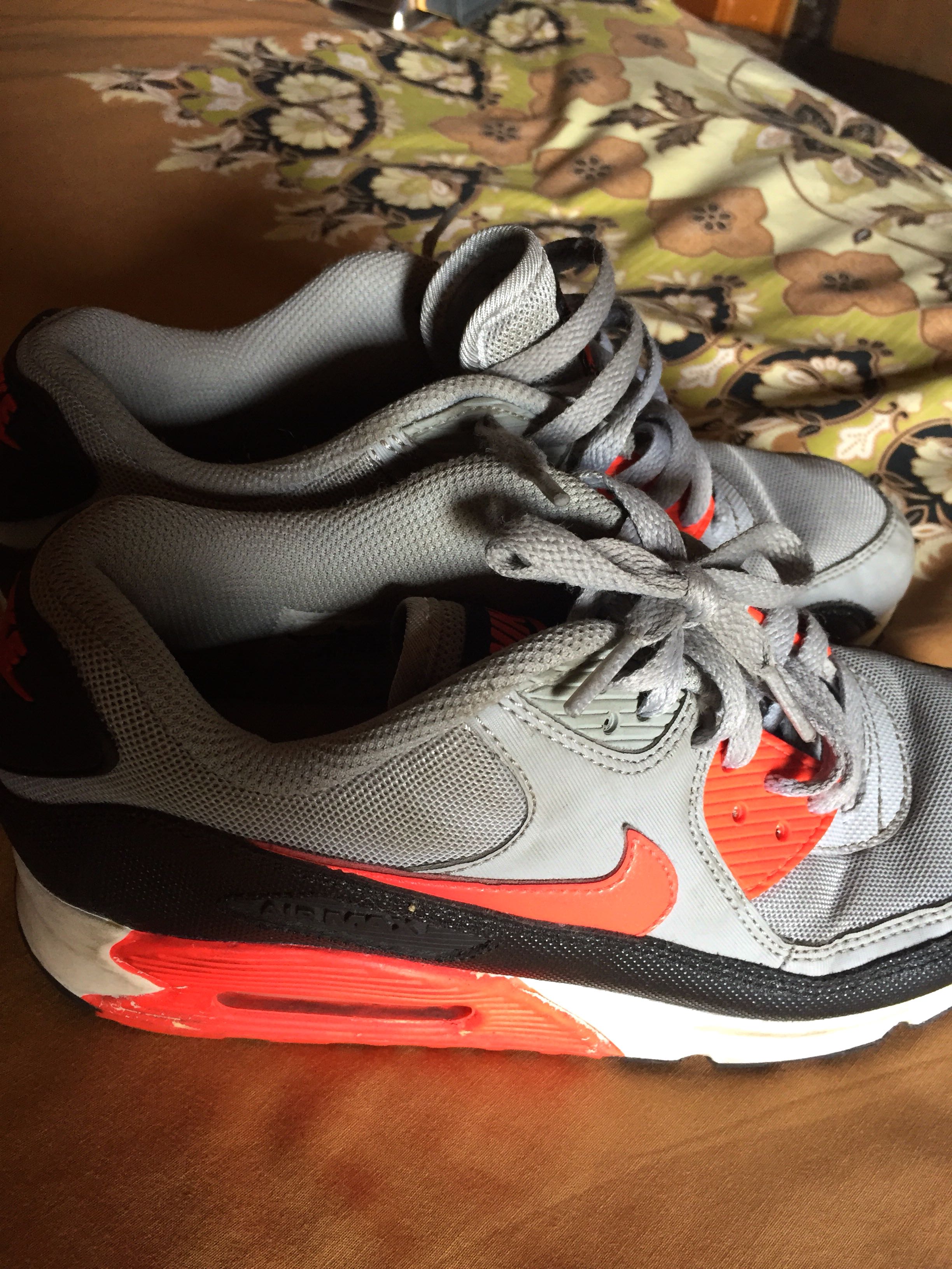 harga nike air max original