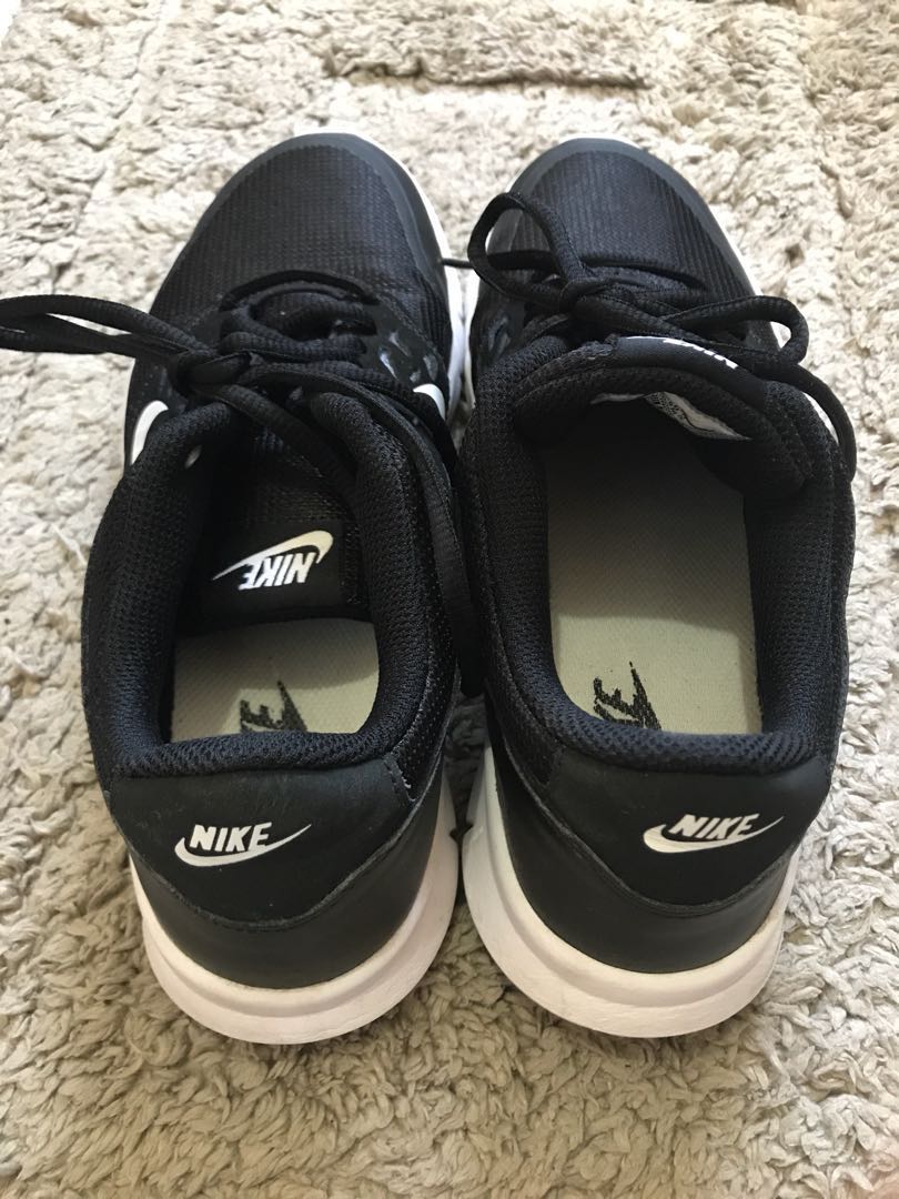 Nike Black Rubber Shoes *Repriced* (Category: Sneakers) located in Taguig. Submitted by declutterandsell (Listing ID 164449266, Image 3). Description: Seldom used as I dont often wear rubber shoes Very comfortable Versatile design, easy to pair with casual clothes Bought in the US Size 9, 26cm **ON SALE - IF PAYMENT IS MADE BY MONDAY, 8/27/2018: Final price posted - P1,000** Inclusive of shipping within Metro Manila.