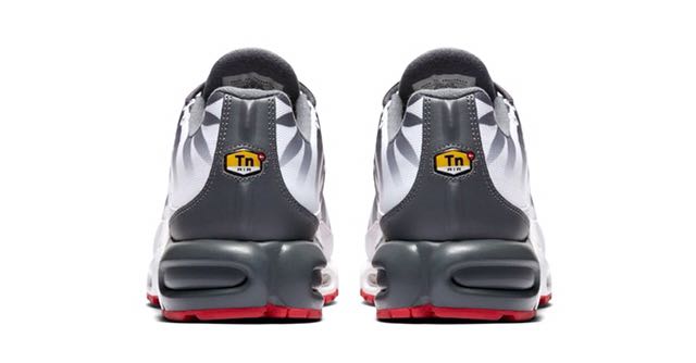 After the store bite air max