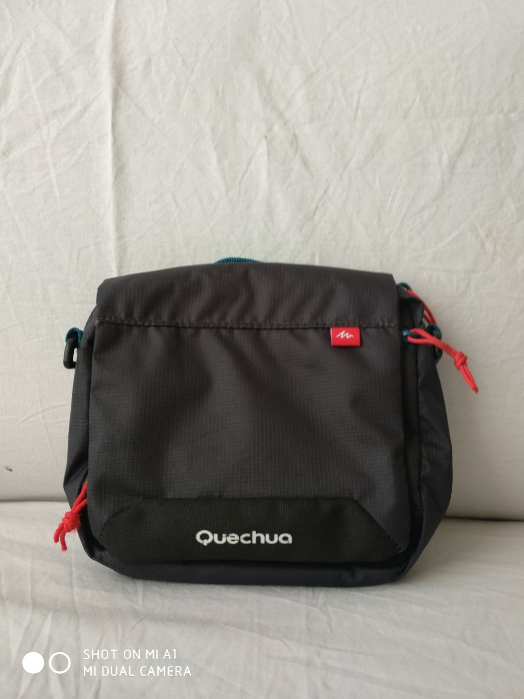quechua shoulder bag
