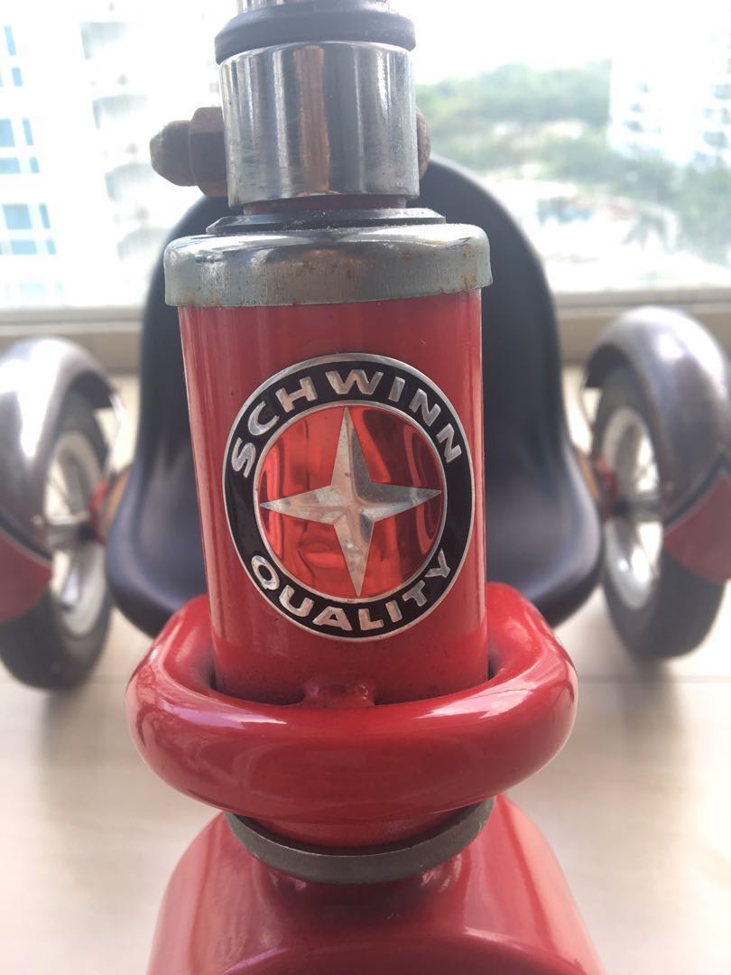 Schwinn tricycle used, Sports Equipment, Bicycles & Parts, Bicycles on Carousell