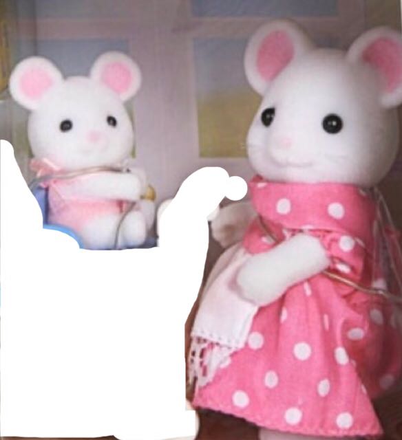sylvanian families white mouse family