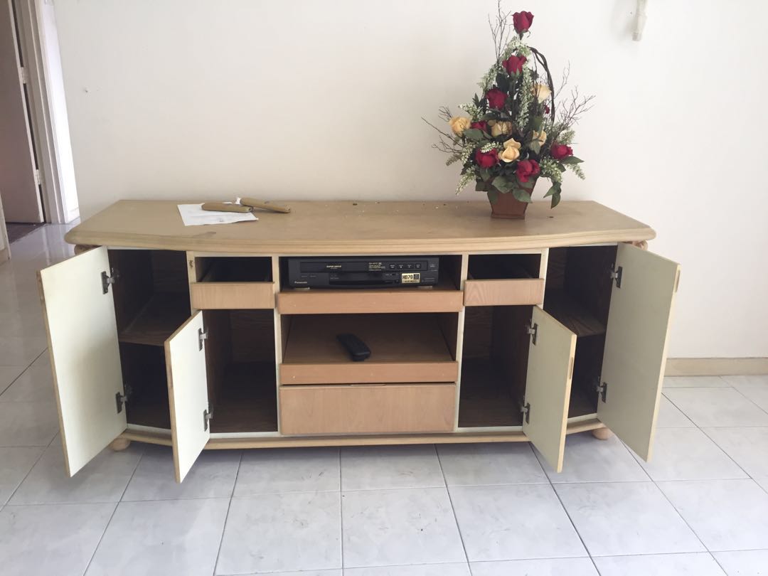 Used TV Furniture & Home Living, Furniture, TV Consoles on
