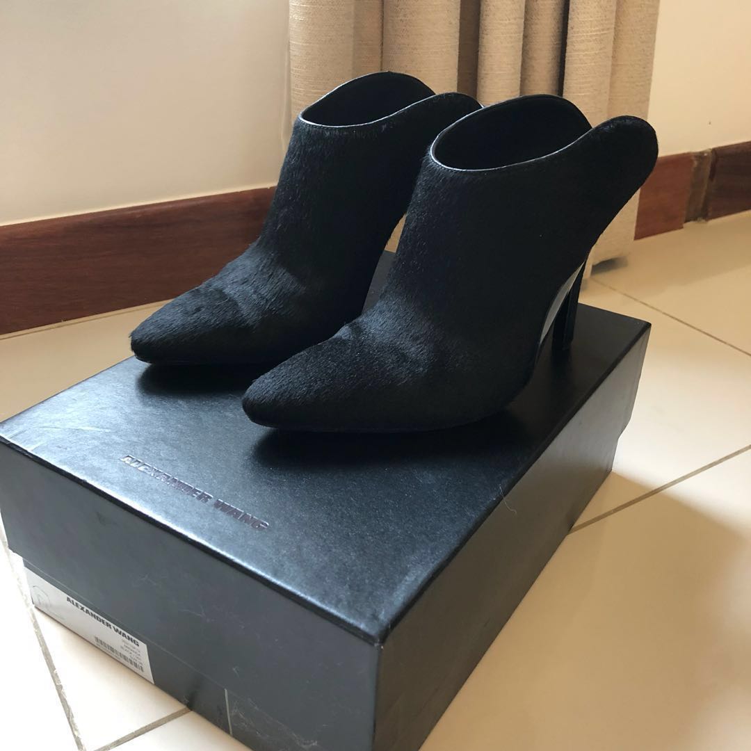 Alexander Wang Black Pony Hair Miranda Mules Boots 38 Women S Fashion Footwear Flats On Carousell