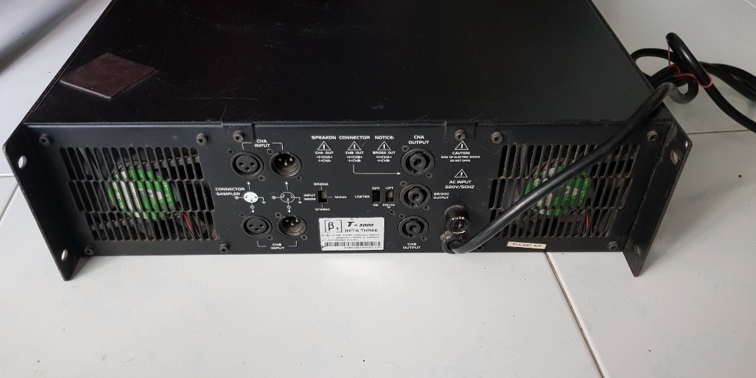 Beta three T-3000 (Category: Other Audio Equipment) located in Singapore. Submitted by nelson3114 (Listing ID 168577921, Image 2). Description: Features: >> 3U rack mounting >> Overheat,overload and short circuit protection >> Innovative heat sink structure >> Accurate signal amplifier,high S/N ratio >> Operation mode switchable(Mone,Stereo,Bridge mono) >> Amplification times switch(20 times/40 times/0.775V) >> Ground switchable(Lift/Gnd) >> Brid