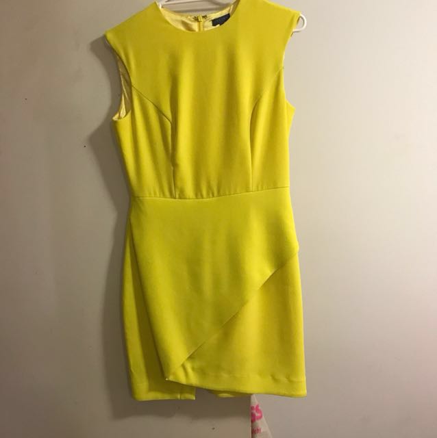 Canary Yellow Sheike Women S Fashion Clothes On Carousell