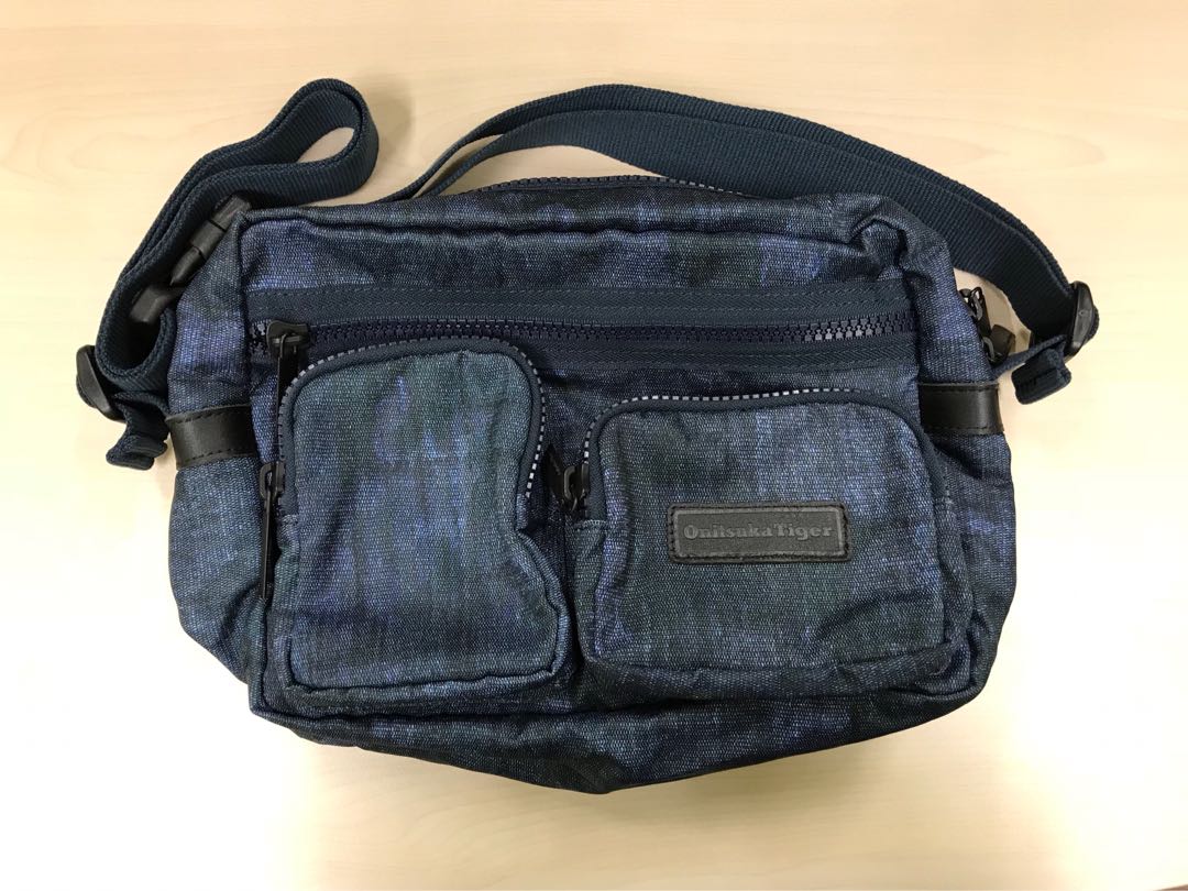 onitsuka tiger shoulder bag