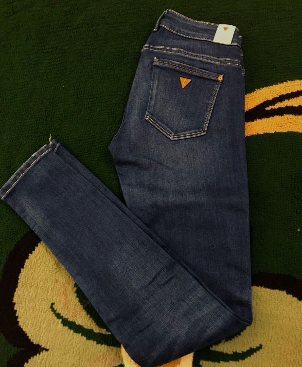 harga jeans guess original