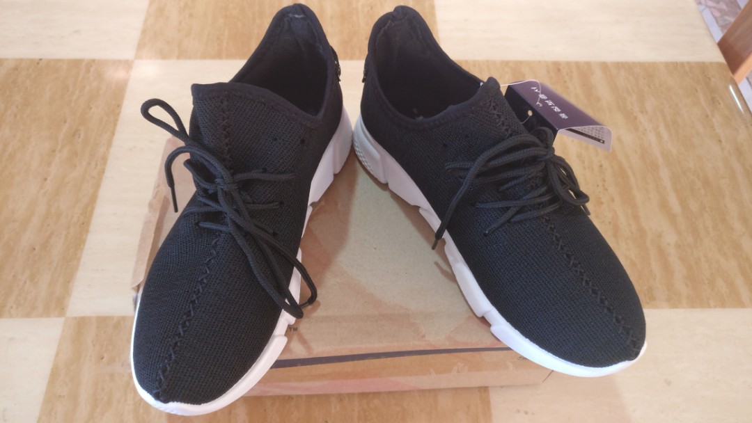 slazenger shoes black