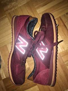 Size 10 New Balance 420