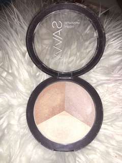 Savvy trio highlighter