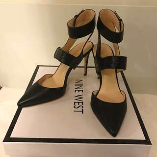 Nine West Black Heels Size 7