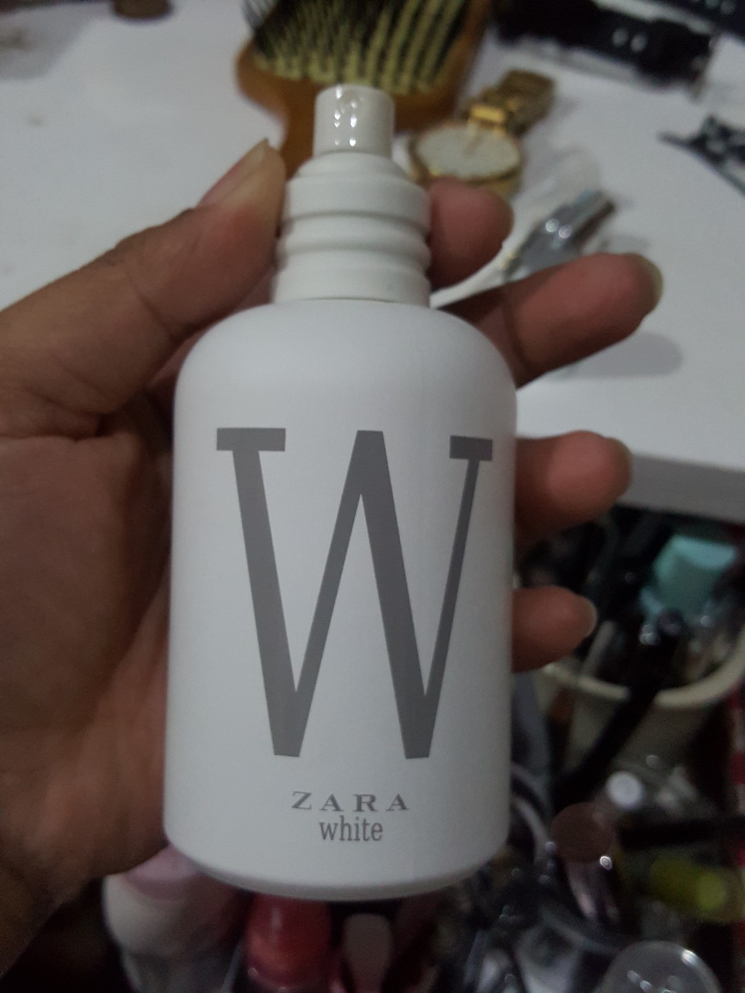 BOTOL PERFUME TRAVEL SIZE ISI PARFUM ZARA WHITE (MINISO), Kesehatan