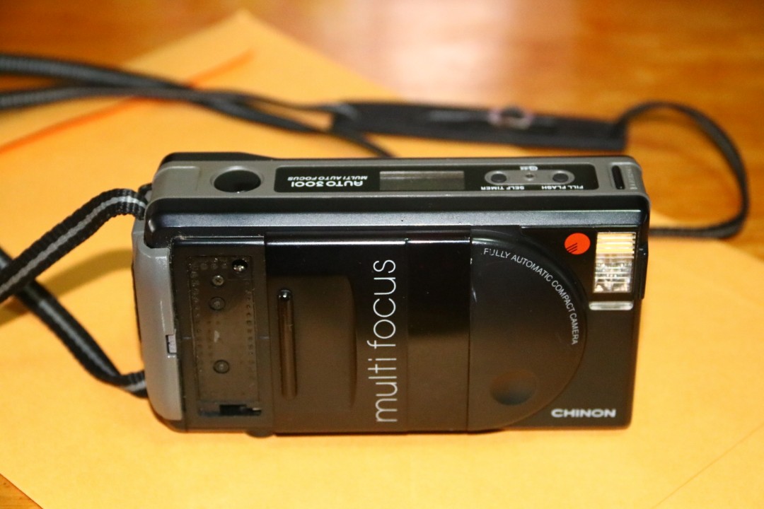 Chinon Auto 3001 Film Camera, Photography, Cameras on Carousell