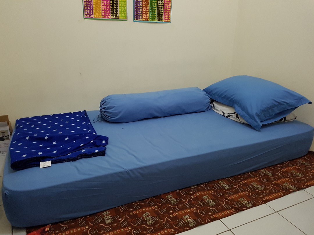 Jual Spring Bed Uniland 100x200 Perabotan Rumah Di Carousell