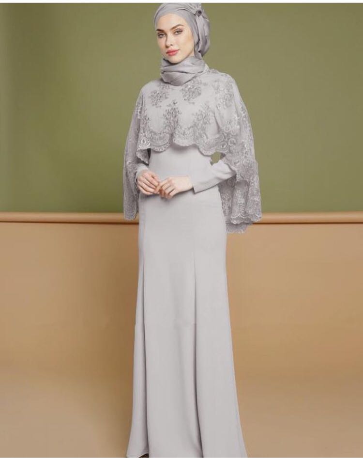 Raya Melati Dress with Grey Lace Cape