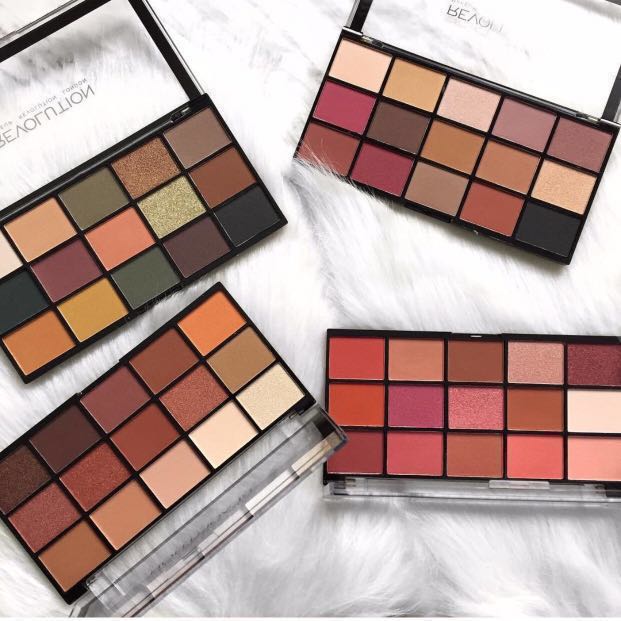 Readystock Makeup Revolution Reloaded Eyeshadow Palette Health
