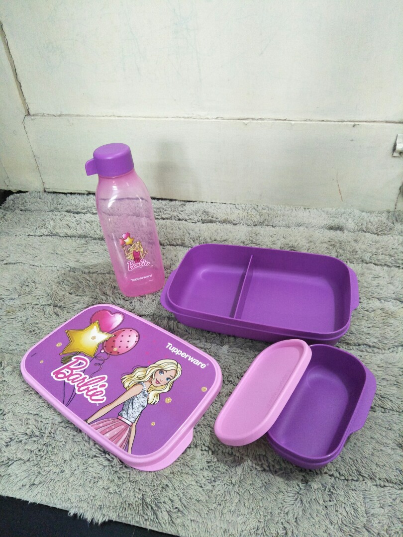 tupperware barbie lunch set