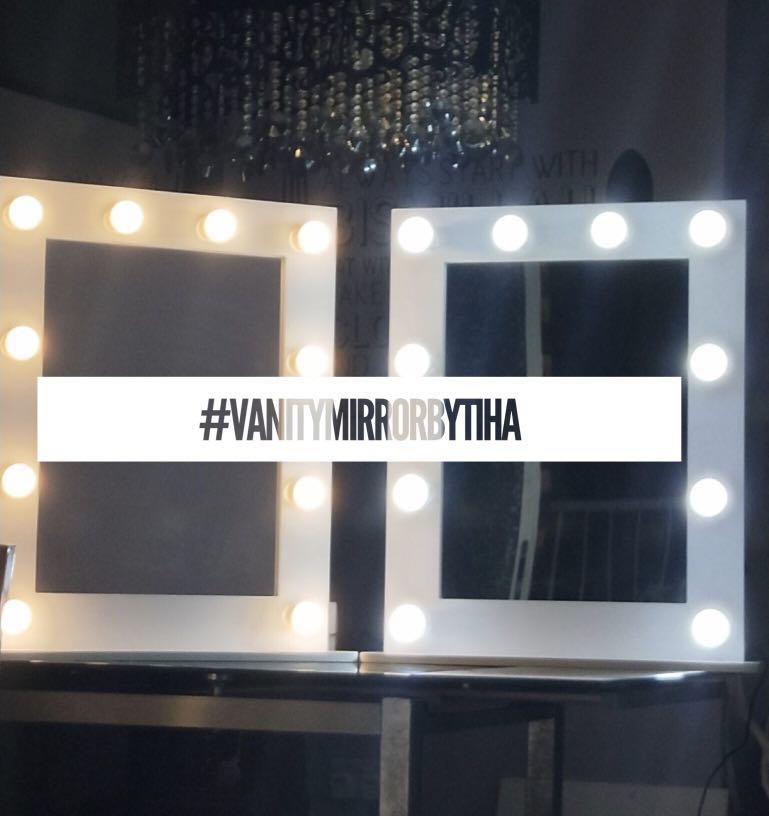 Vanity Mirror, Furniture & Home Living, Home Decor, Mirrors on Carousell