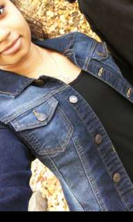 Short denim jacket