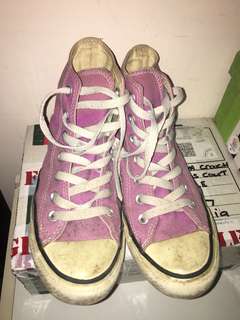 Converse High Tops - purple