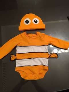 Nemo outfit Disney 12/18 months