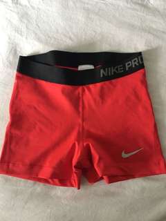 Nike pro shorts medium