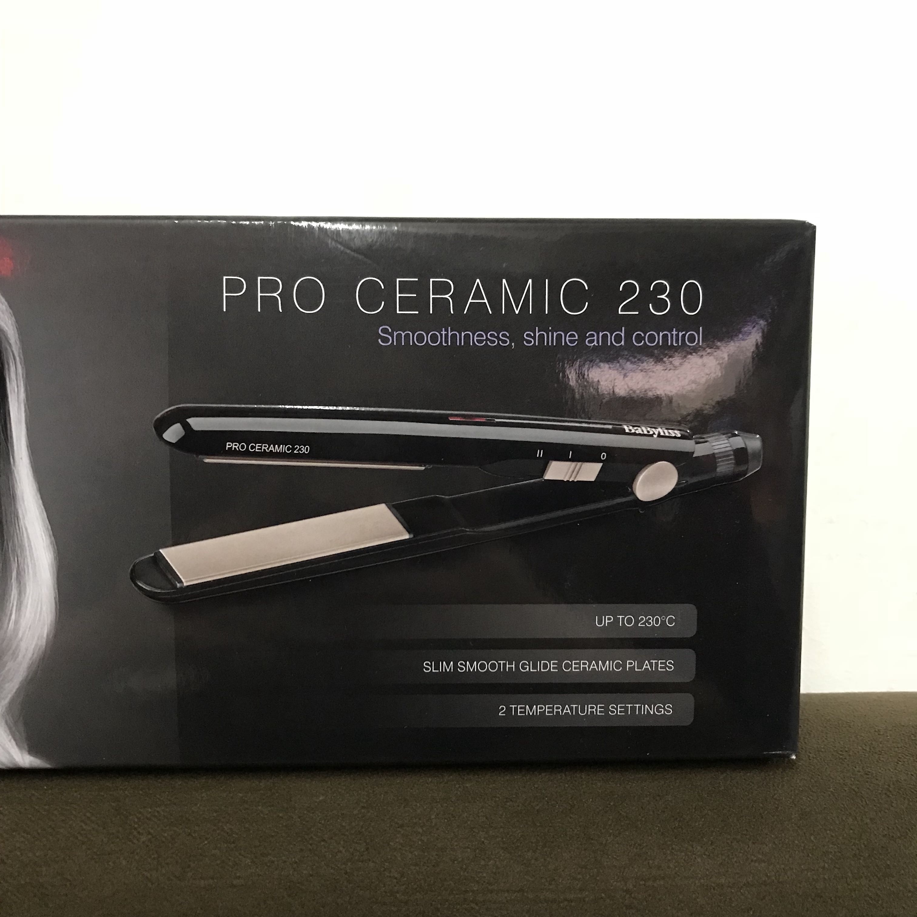 Babyliss 2179u sleek store control wide straightener