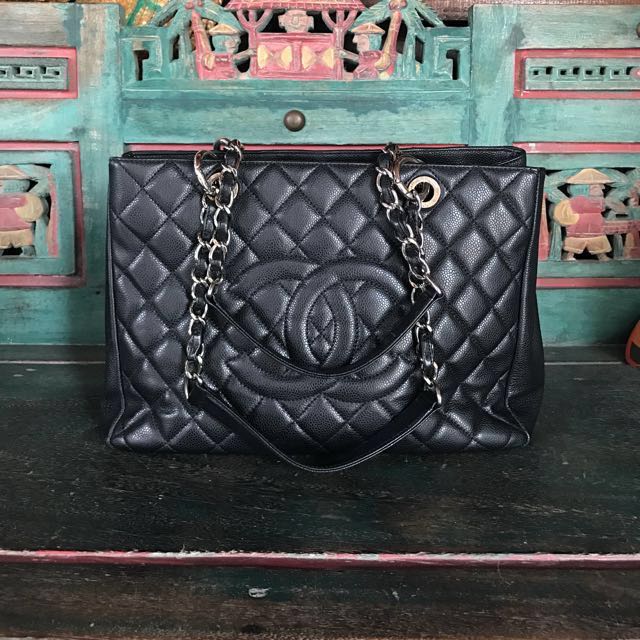chanel gst black caviar silver hardware