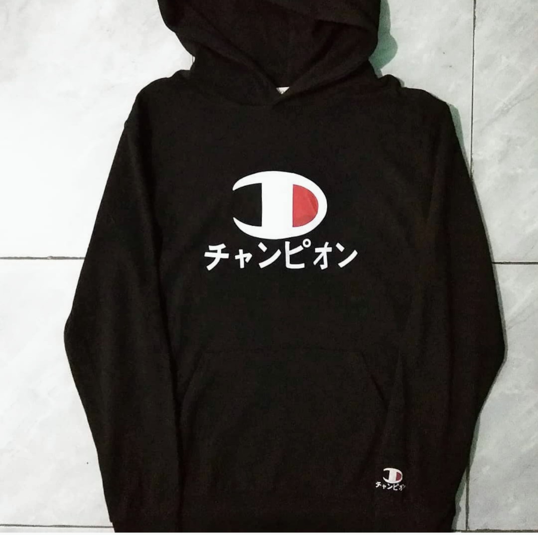 Hoodie cheap champion japan