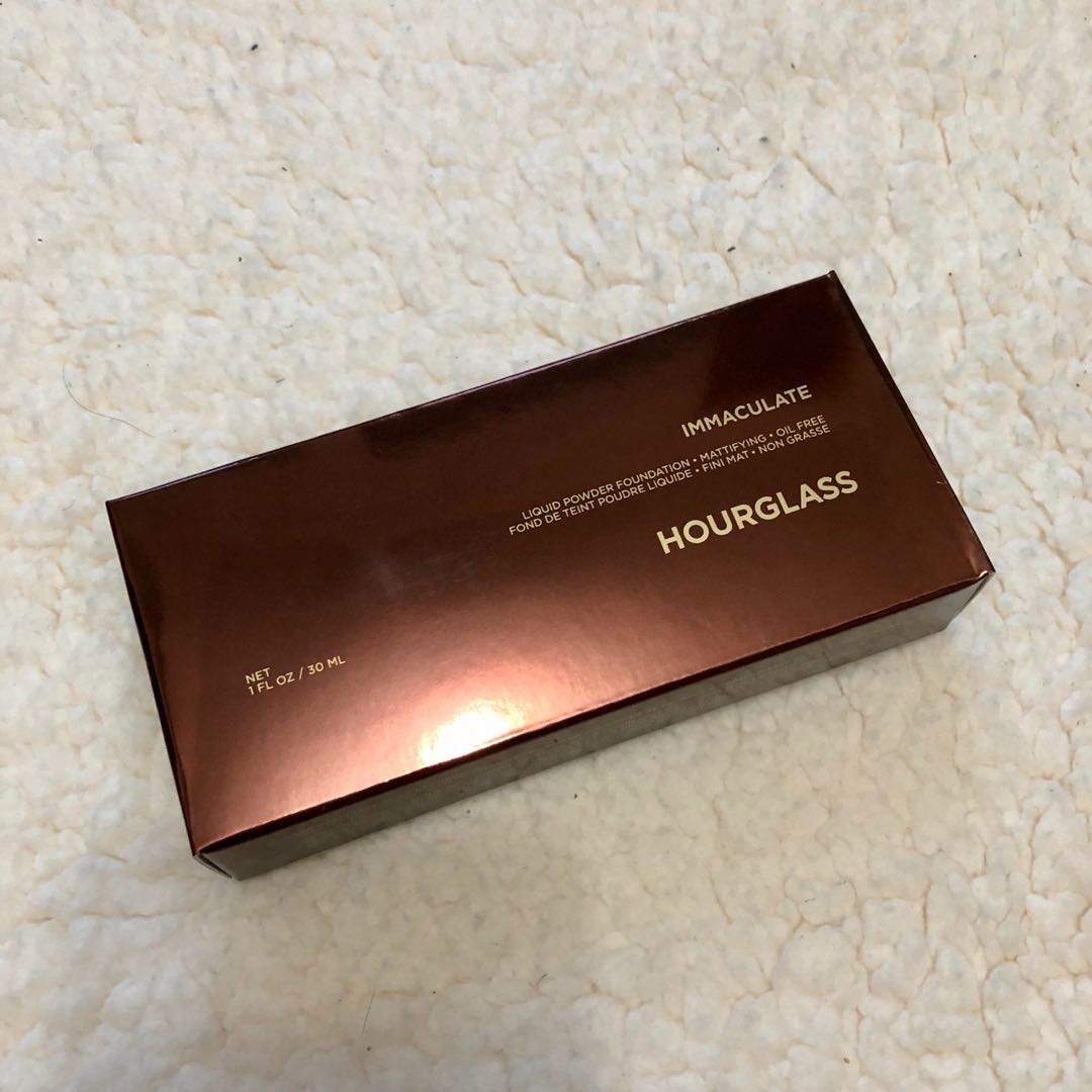 Hourglass Immaculate Liquid Powder Foundation Beige, Beauty