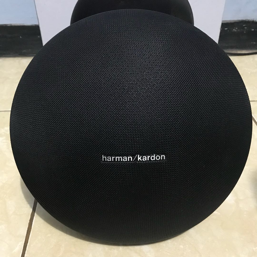 Harman kardon onyx 3 second best sale