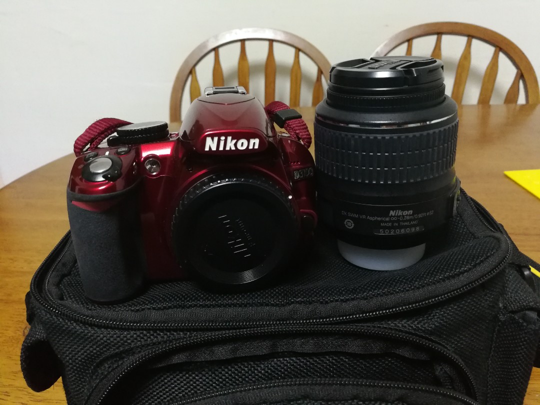 d3100 nikon red