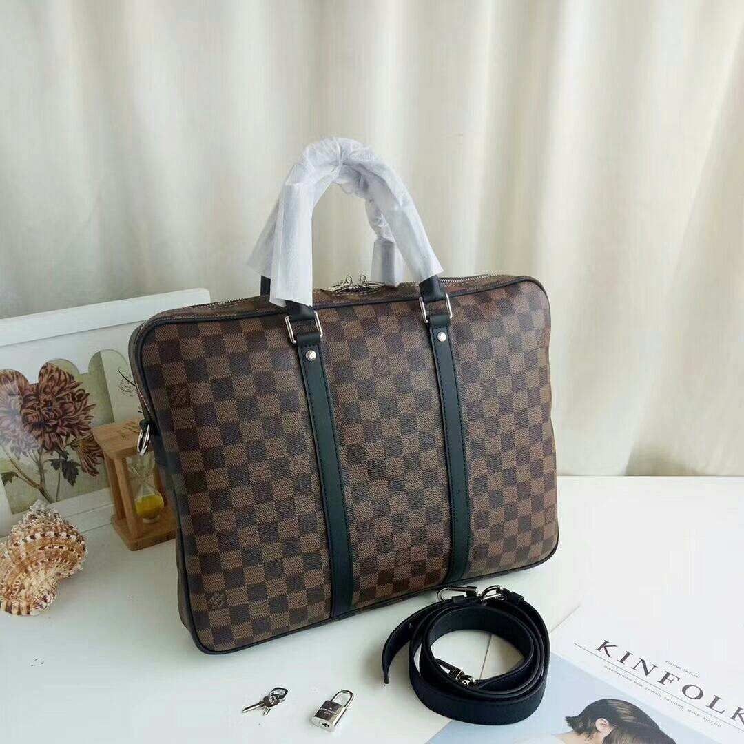 LV Porte-Documents Voyage PM, Luxury, Bags & Wallets on Carousell