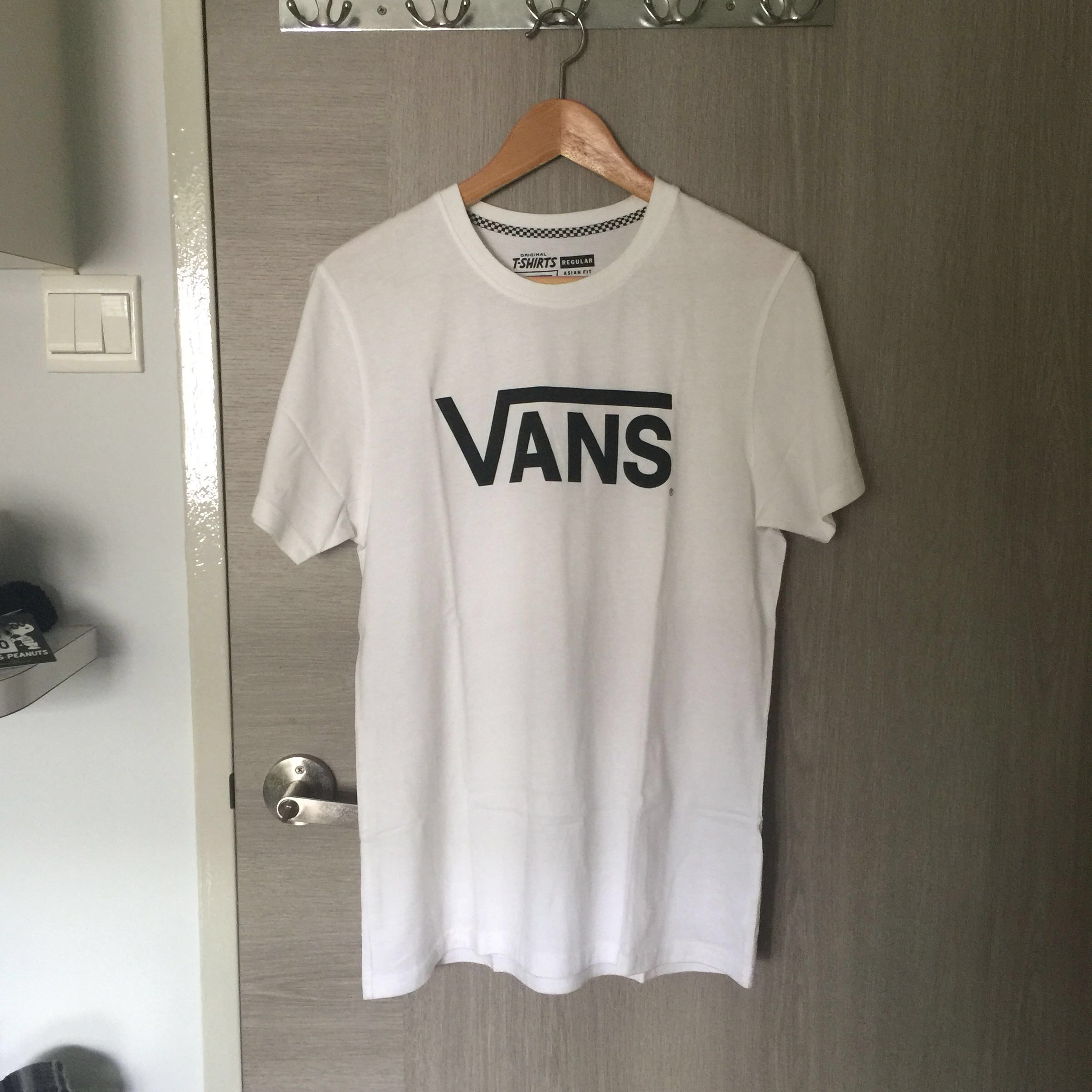 Buy > vans t shirt original > in stock