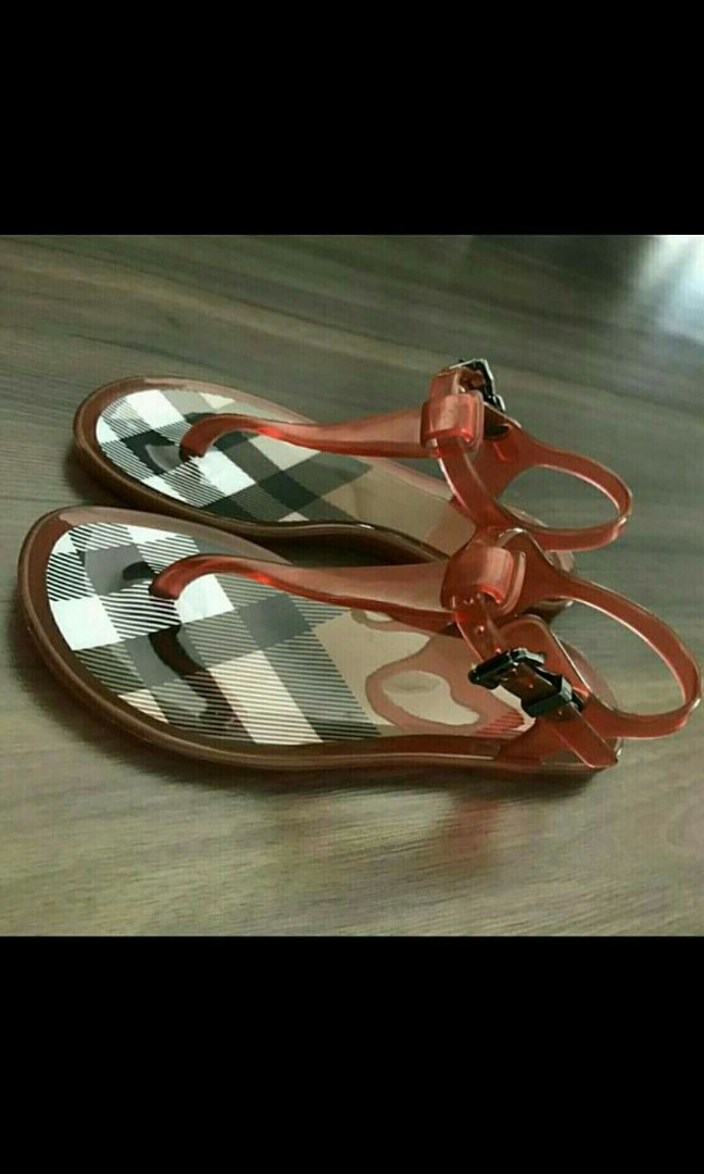 burberry jelly sandals