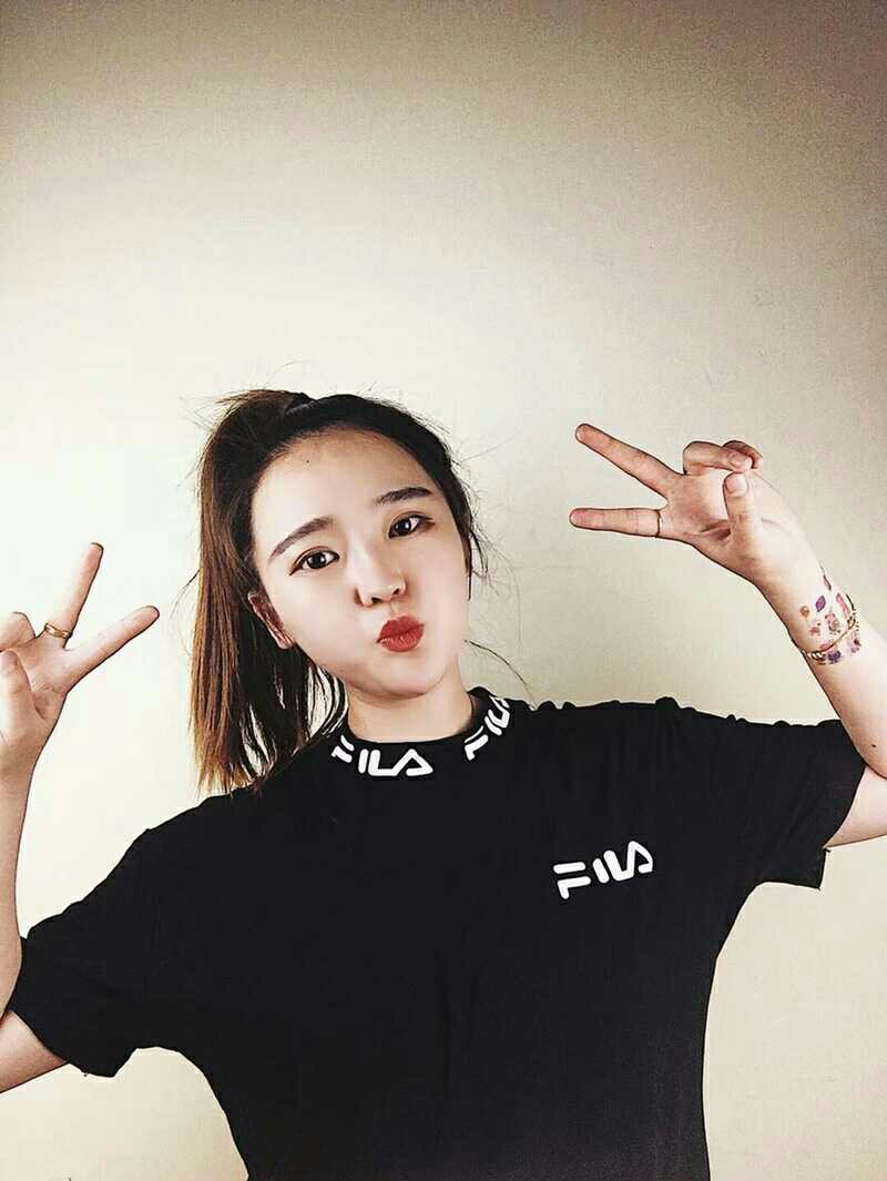 fila black line sweatshirt