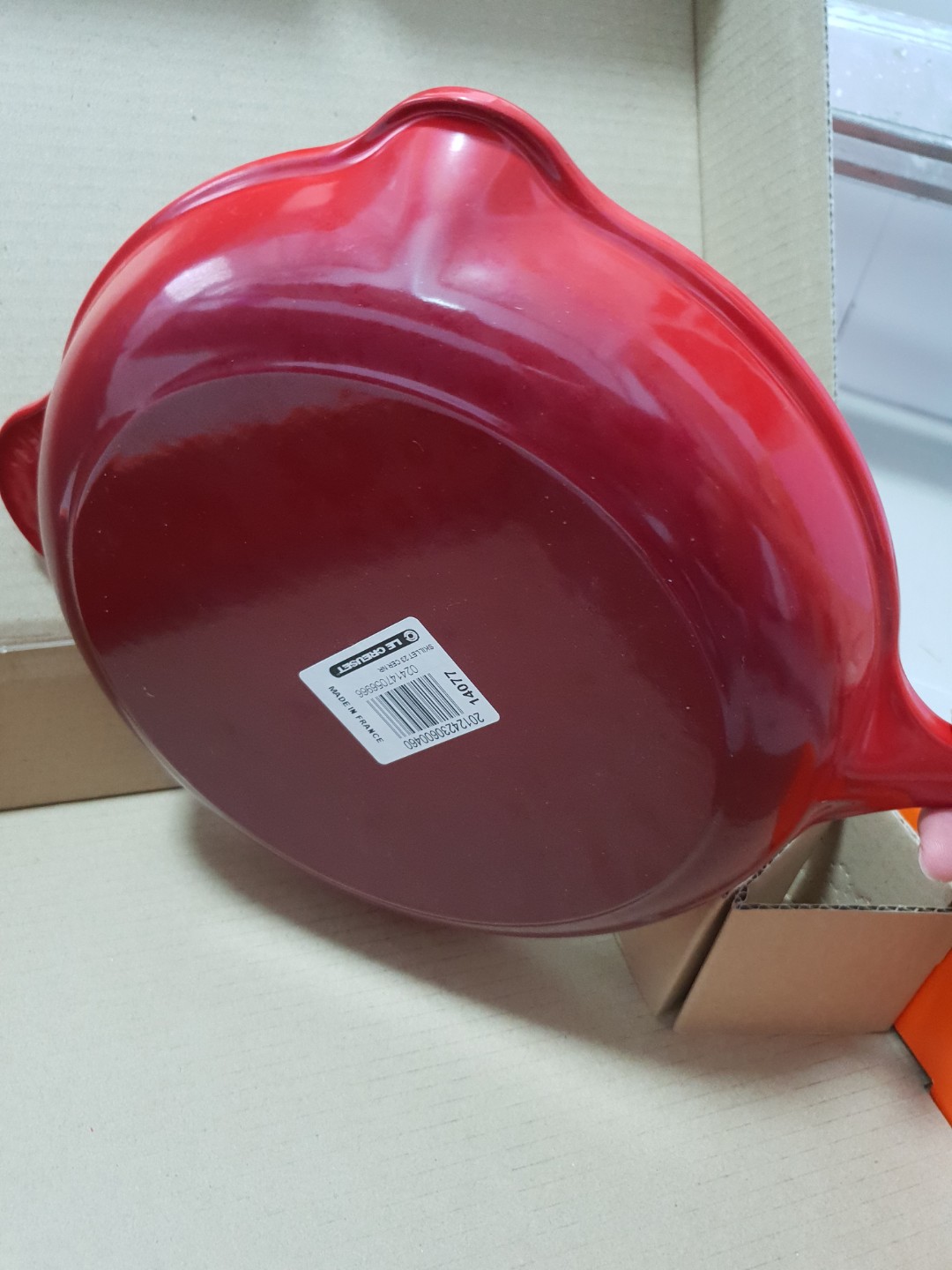 Pan (Category: BBQ, Grills & Hotpots) located in Singapore. Submitted by candytan151090 (Listing ID 169048835, Image 2). Description: 100% new. It's a good brand.