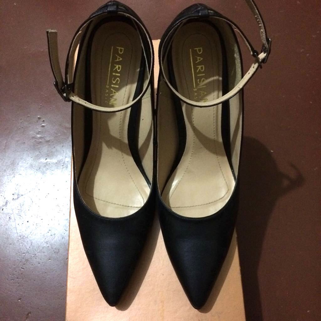 parisian pointed heels