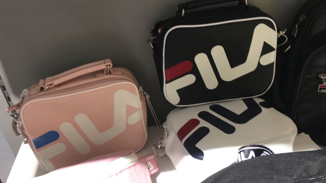 fila korea sling bag