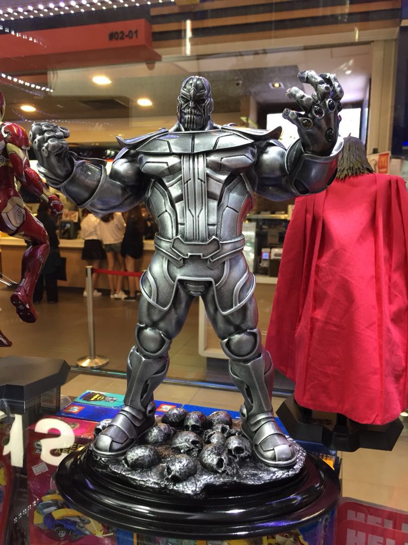 Thanos Statue Avengers Infinity War Toys Games Bricks Figurines On Carousell Check out inspiring examples of yotsuba_nakano artwork on deviantart, and get inspired by our community of talented artists.