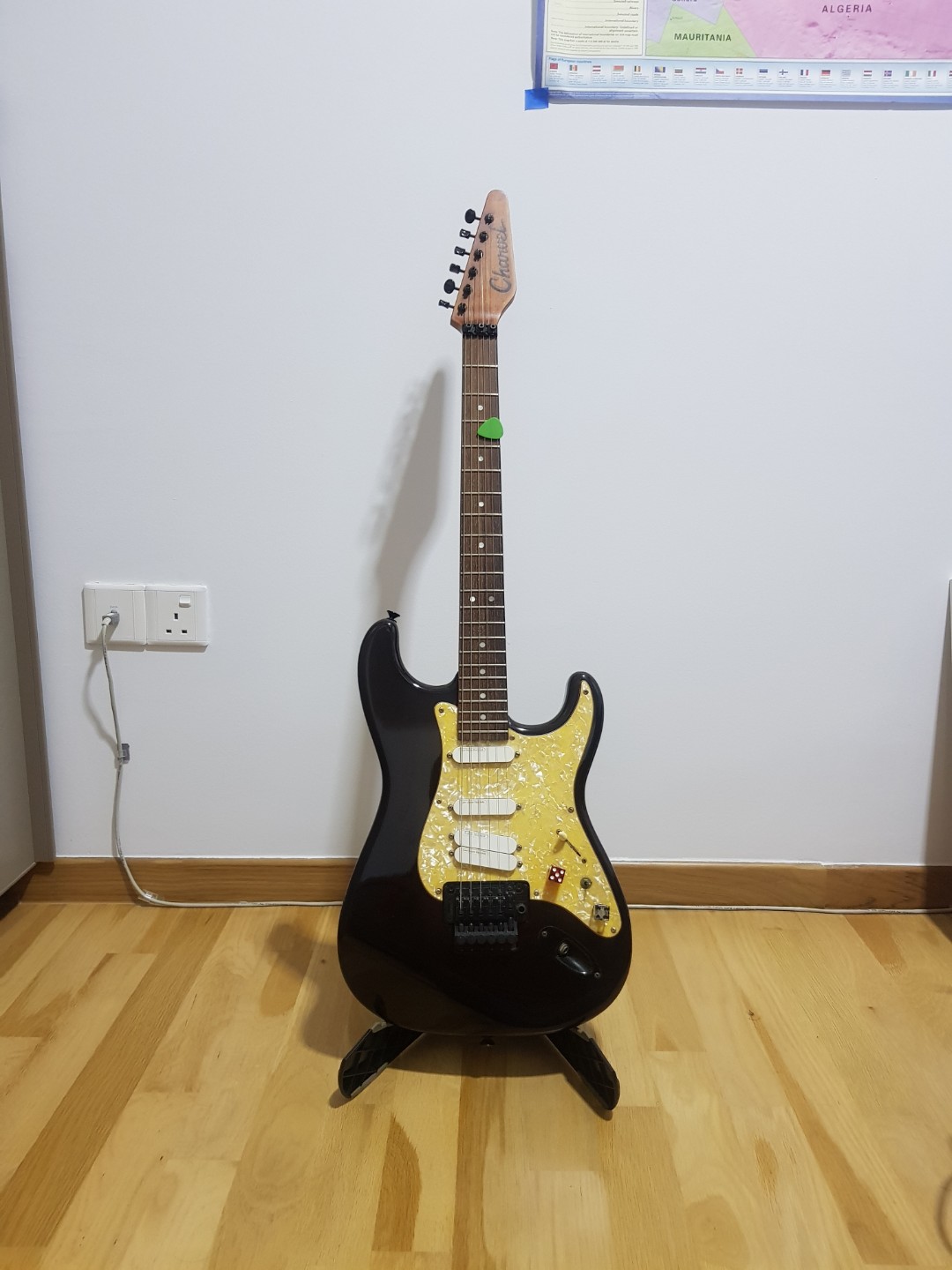 Vintage Charvel Electric Guitar Made In Japan