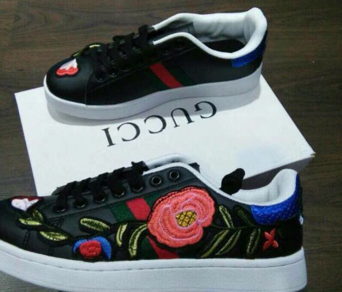 Gucci floral sneakers- black(inspired only), Women's Fashion, Footwear,  Sneakers on Carousell