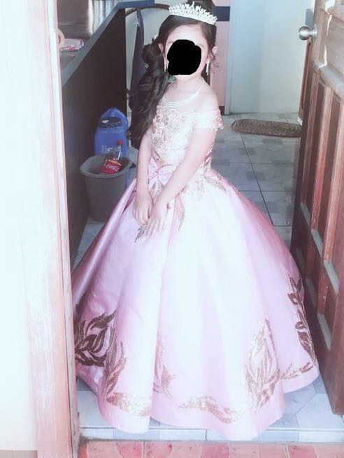Kids gown 7th birthday (Category: Everything Else Others) located in Manila. Submitted by Relie24 (Listing ID 167393856, Image 3). Description: Selling my daughter’s gown once lang nagamit Sariling gawa po yan .